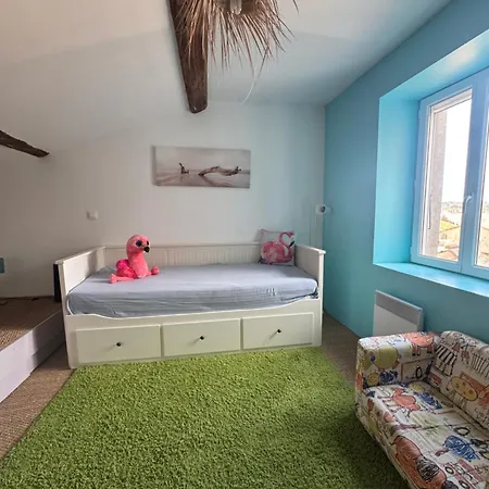 La Belle Callade Apartment *